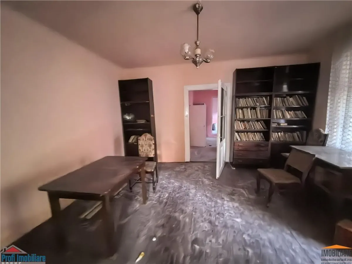 Casa cu 3 camere si pivnita in Lipova - foto 10