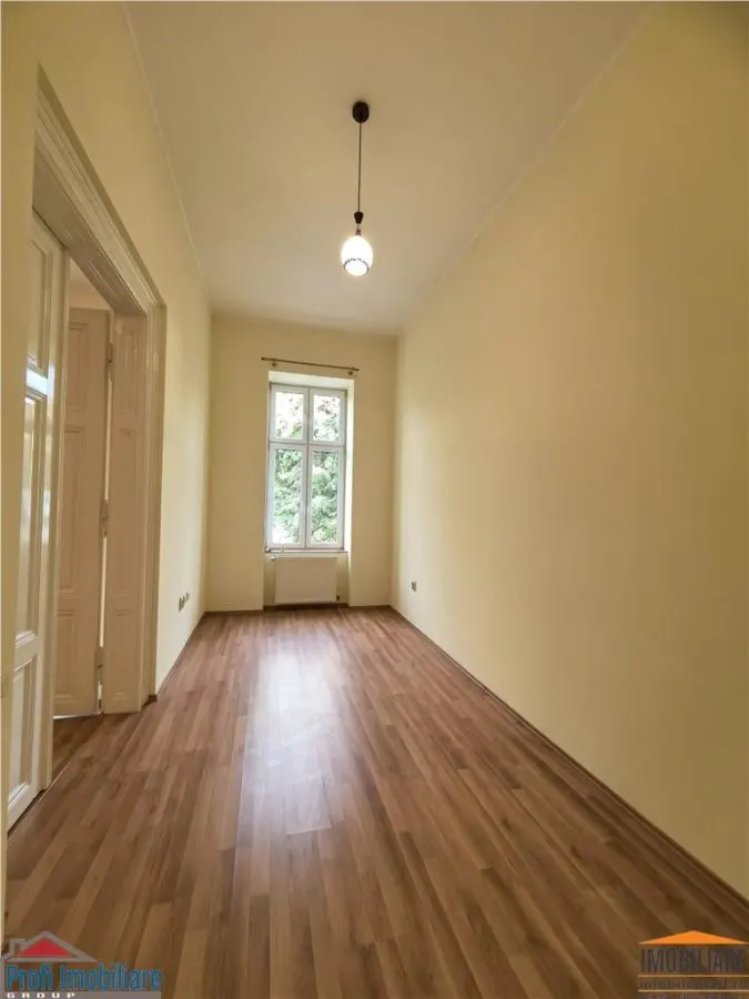 Apart 3 camere etaj 1 la KM 0 - Primaria Arad - foto 16