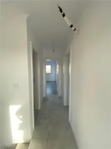 Modern Villa with Panoramic Terrace, Gai - foto 7