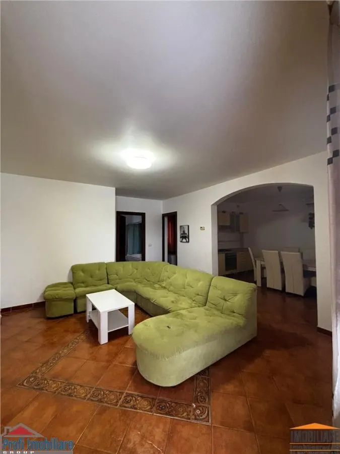 Inchiriez apartament 3 camere la casa, cartier Gai Arad - foto 1
