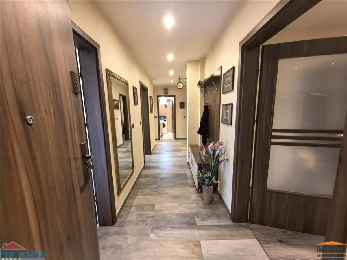 CASĂ BĂLCESCU TIMIȘOARA | 450 MP UTILI | 15 CAMERE | TEREN 621 MP | 849.000 € - foto 13