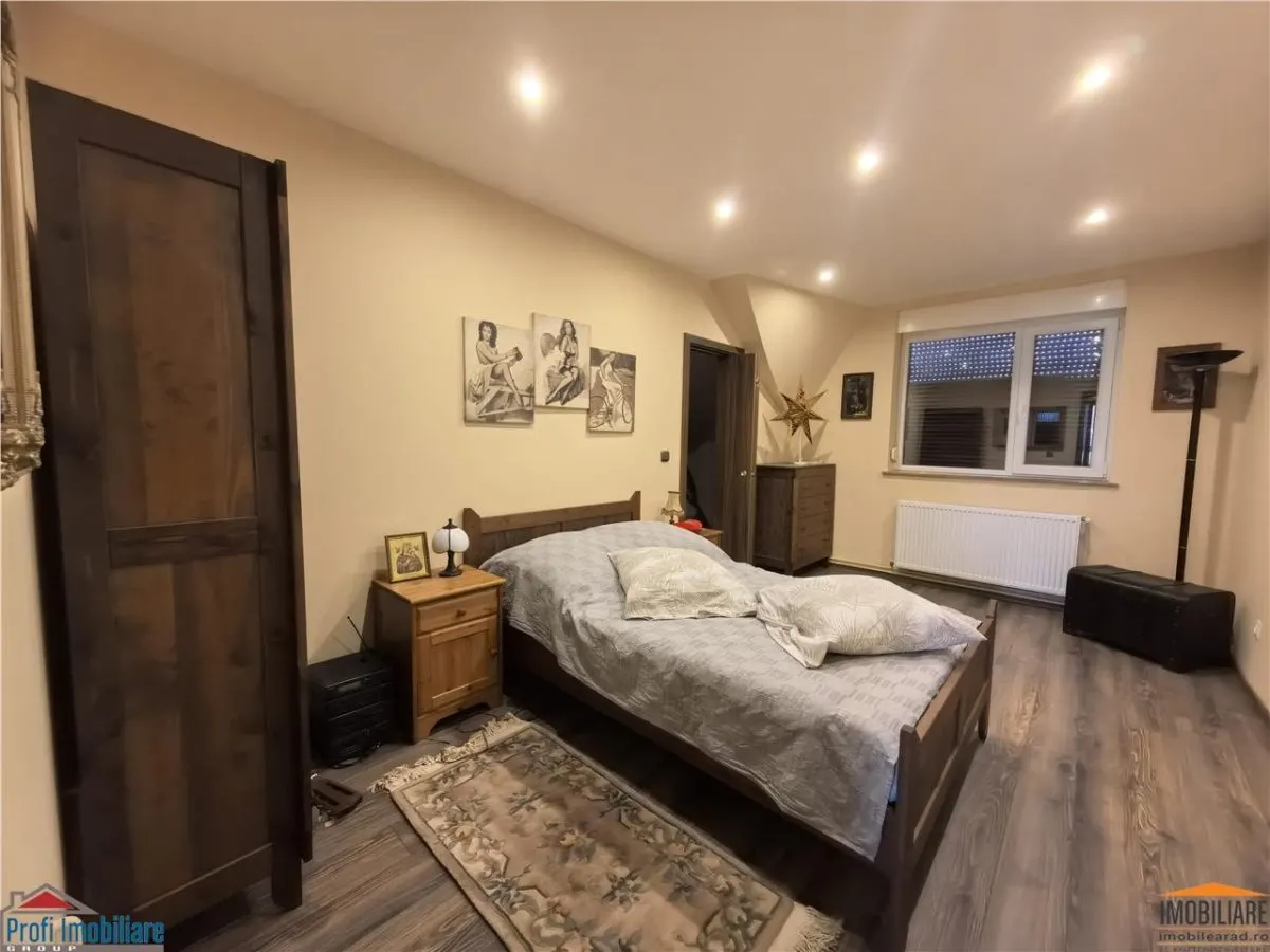 CASĂ BĂLCESCU TIMIȘOARA | 450 MP UTILI | 15 CAMERE | TEREN 621 MP | 849.000 € - foto 8