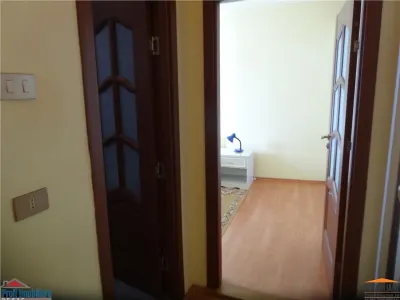 Inchiriez apartament cu 2 camere, et. 1- Podgoria - foto 13