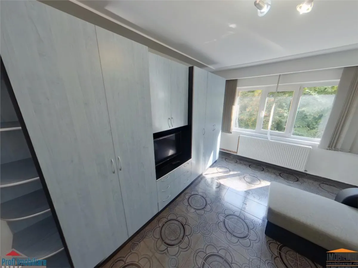 Apartament 2 camere decomandat Podgoria-Malul Muresului - foto 1