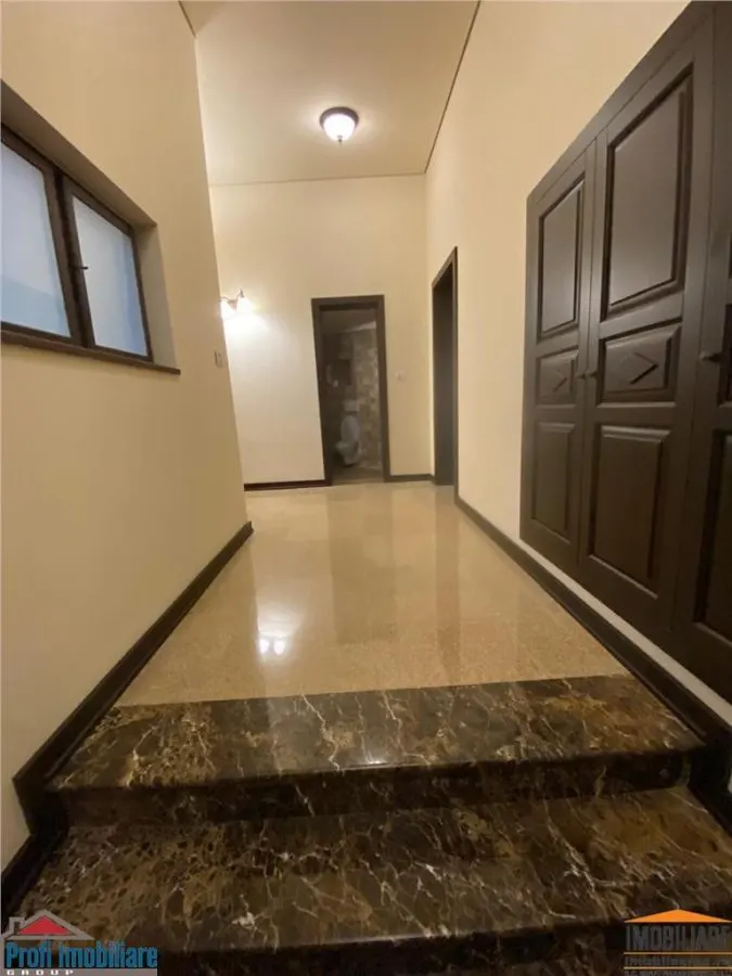 Apartament zona Ultracentrala Arad - foto 13