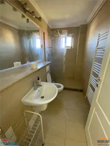 Inchiriez apartament 2 camere ultracentral - foto 9
