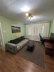 Appartement Trois Chambres, Quartier Podu Ros - Iasi