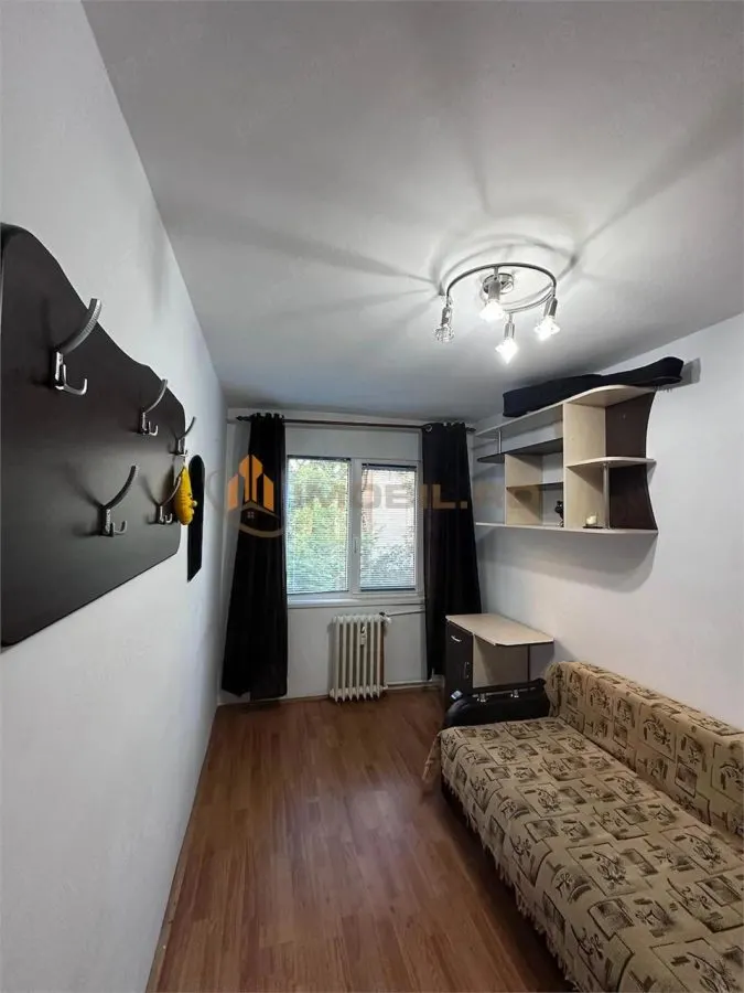 Appartement Trois Chambres, Quartier Podu Ros - foto 3