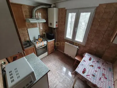 3-Bedroom Apartment, Poitiers-Frumoasa District - foto 6