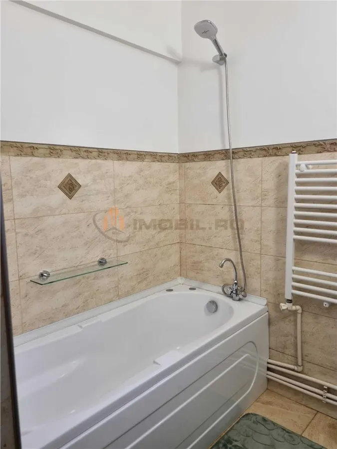 Apartamento Moderno de 2 Dormitorios, Zona Tudor Vladimirescu, Iași - foto 5