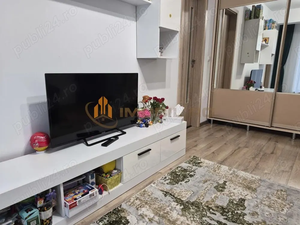 Apartamento de dos dormitorios, zona Cug Tudor Neculai - foto 2