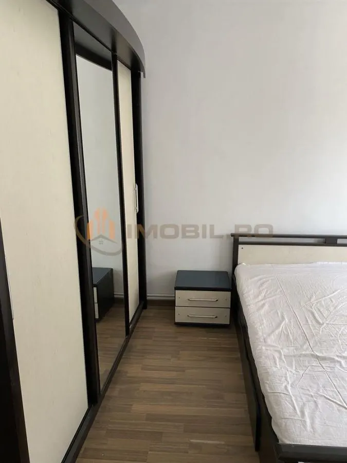 Apartamento de 3 Dormitorios, Bd Poitiers Frumoasa – Excepcional - foto 1