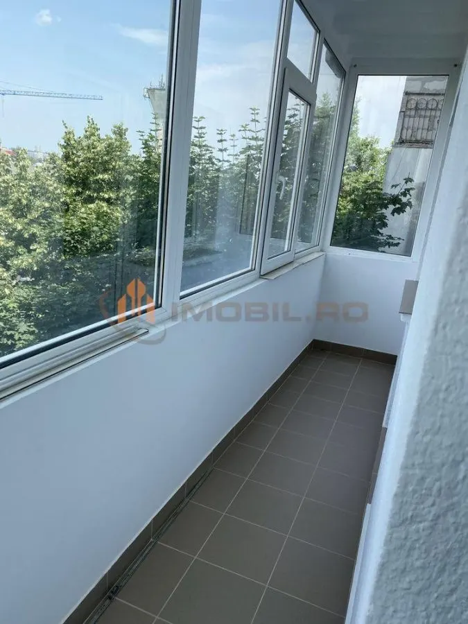 Apartamento de 3 Dormitorios, Bd Poitiers Frumoasa – Excepcional - foto 6