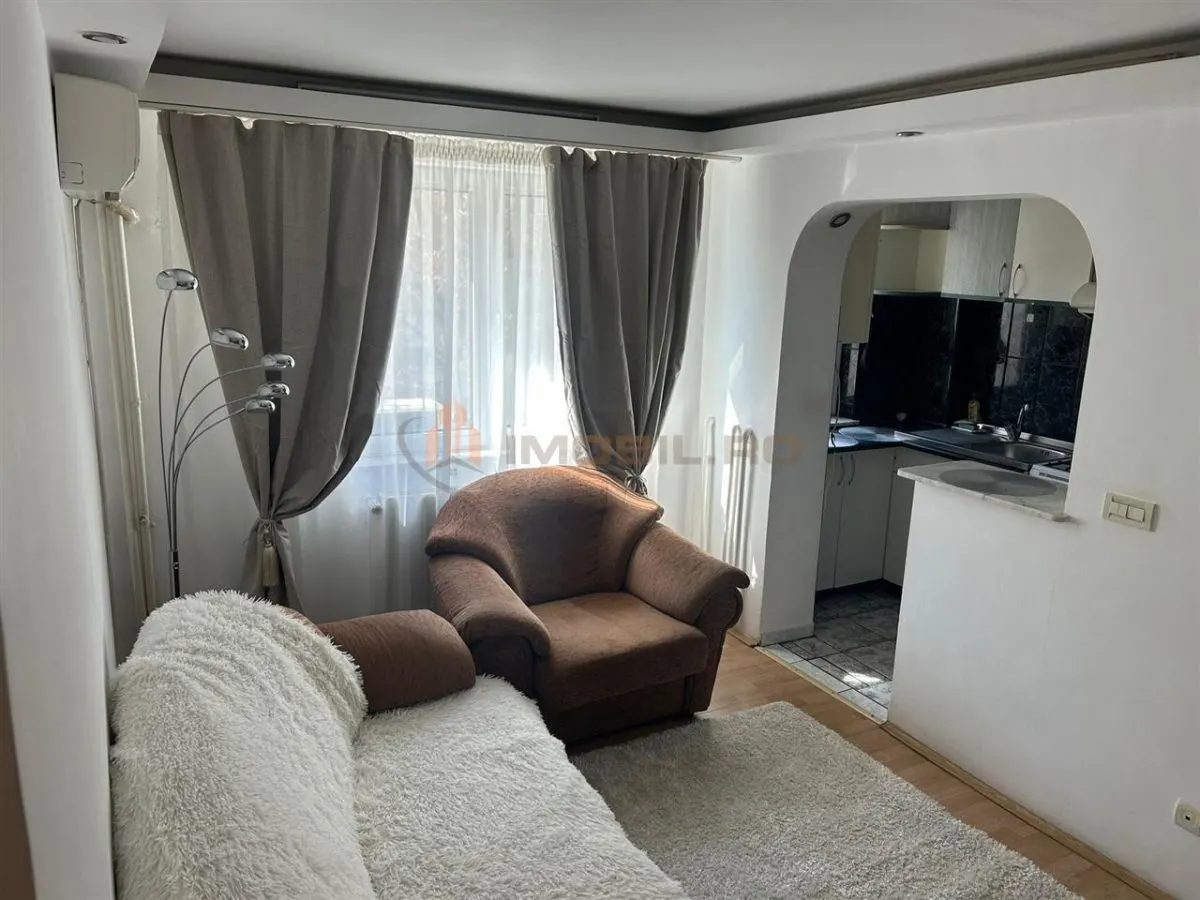 Appartement 3 Pièces, Podu Ros - foto 1