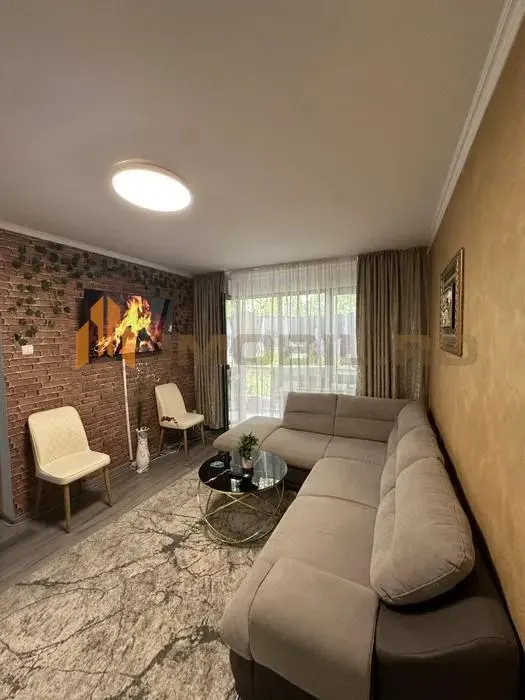 Two-Bedroom Apartment, Tatarasi District - foto 1
