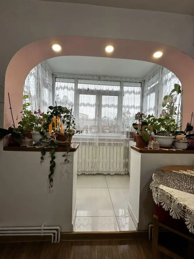 Apartament 3 camere zona Alexandru cel Bun - Deosebit - foto 5