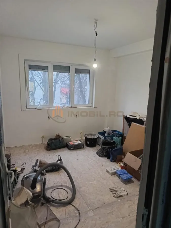 Apartment with 4 bedrooms for sale 91 sqm in Iasi, Tatarasi area - foto 5