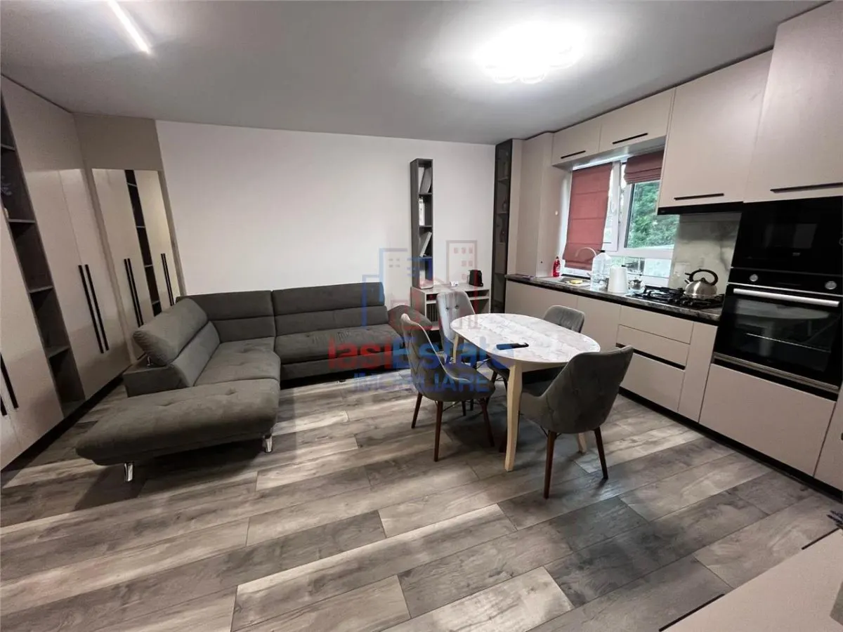 2-Bedroom Apartment with Parking Space – Furnished and Equipped - foto 1