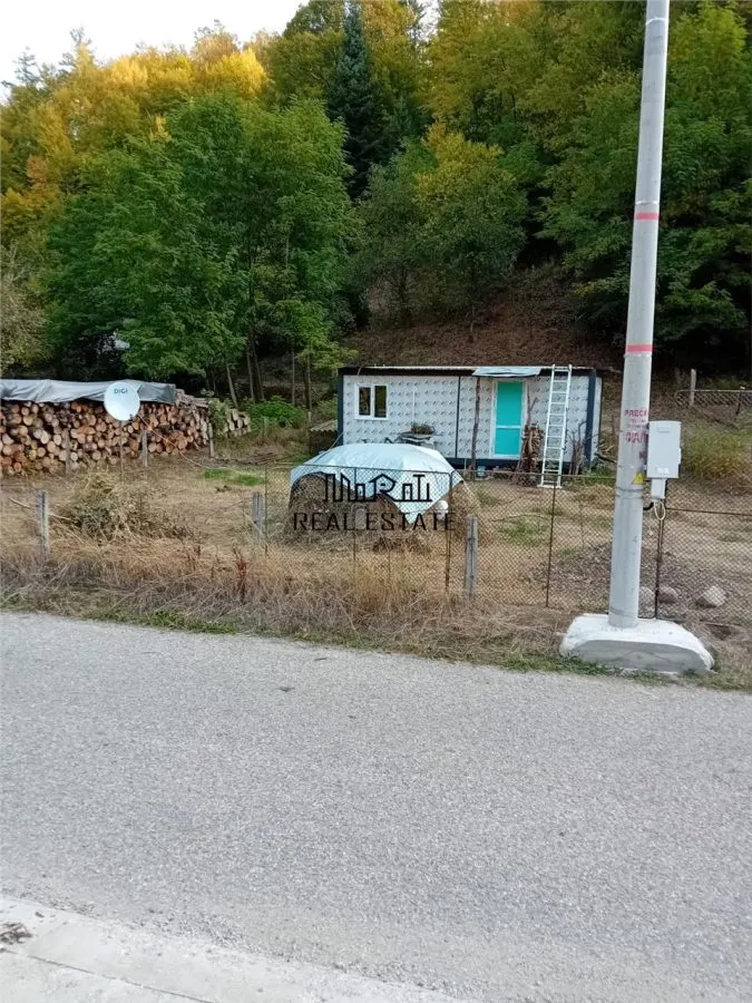 Teren intravilan de 317 mp, langa padure, container modular nou - foto 13