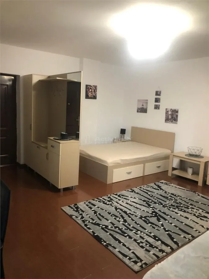 Garsoniera cocheta de inchiriat-Cartierul Latin-Mobilat Lux-Pozitie centrala-Parcare-AC - foto 4