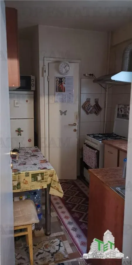 Apartamento de 2 Dormitorios, a 450m de Metro Eroii Revolutiei, Sos. Viilor - foto 4