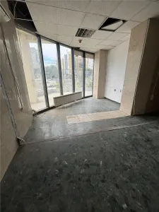 Local Commercial Mazepa 1, 139 m², Adjacent à BCR Galati - foto 2