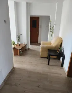 Apartamento de 3 Dormitorios en Venta – Calea Călărași | Piața Muncii - Bucuresti