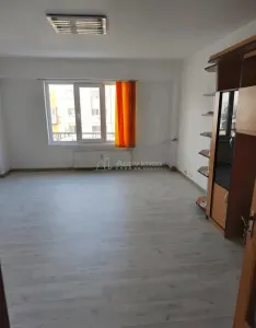 Appartement 3 Chambres à Vendre – Calea Călărași | Piața Muncii - foto 5