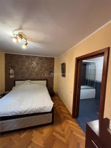 Maison Rénovée, Place Centrale, Galați - foto 4