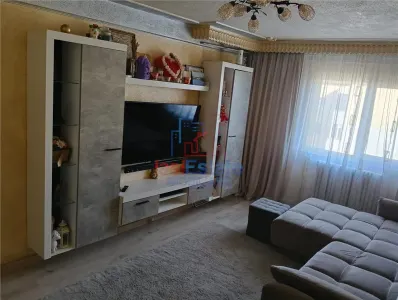 Canta-Pacurari: 3-Bedroom Separated Layout Apartment, Furnished - foto 4