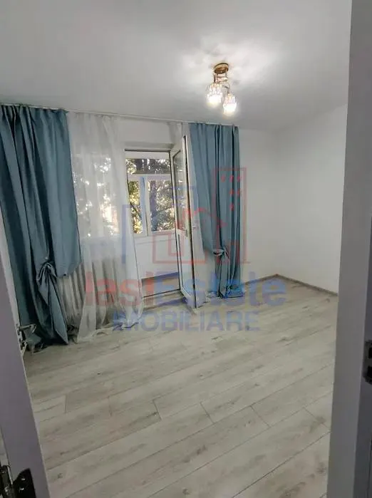 Apartamento de 2 Dormitorios, Renovado, 40 m², en Venta en Tatarasi - foto 2