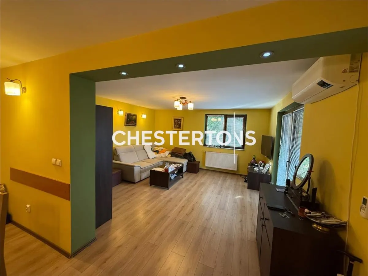 Villa Individual de 7 Dormitorios, Amueblada y Equipada, Terreno 1.110 m², Garaje, Stoenesti, Giurgiu - foto 21