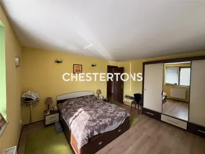 Villa Individual de 7 Dormitorios, Amueblada y Equipada, Terreno 1.110 m², Garaje, Stoenesti, Giurgiu - foto 24