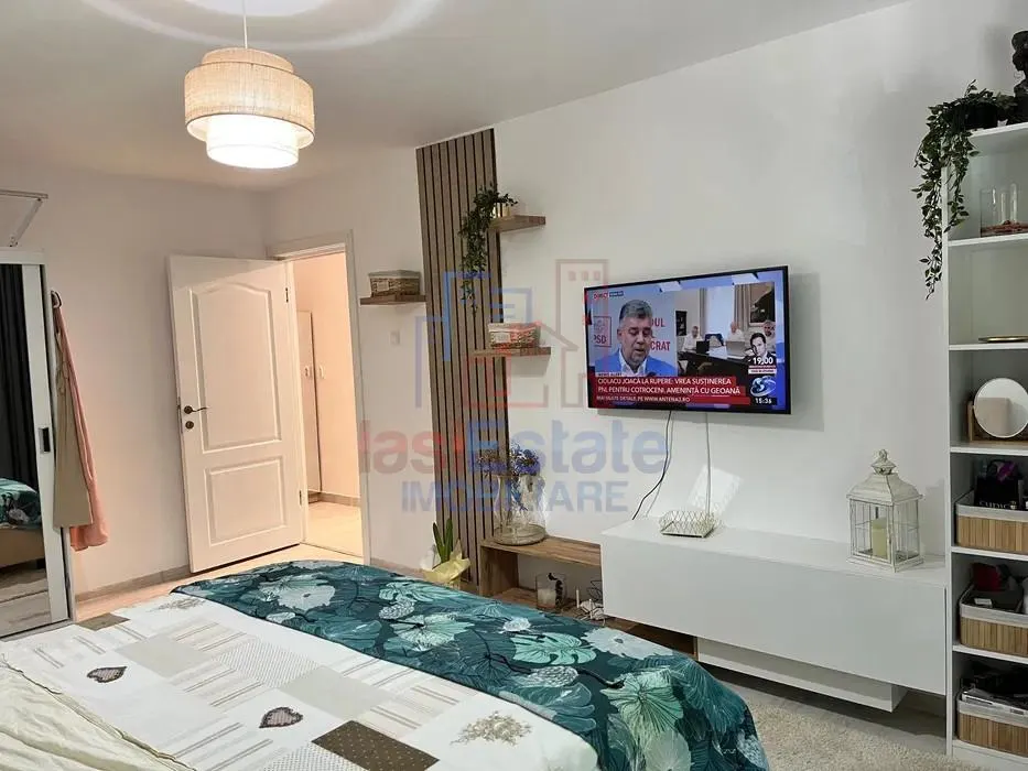 2-Bedroom Semi-Separated Apartment, 35 sqm, Nicolina, Iași - foto 1
