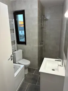 Villa Independiente, Samurcasi Buftea – 4 Dormitorios, 3 Baños, 160m² – 477m² Terreno - foto 7
