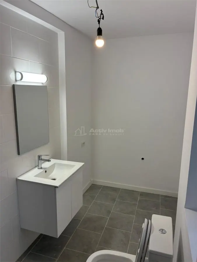 Villa Independiente, Samurcasi Buftea – 4 Dormitorios, 3 Baños, 160m² – 477m² Terreno - foto 8