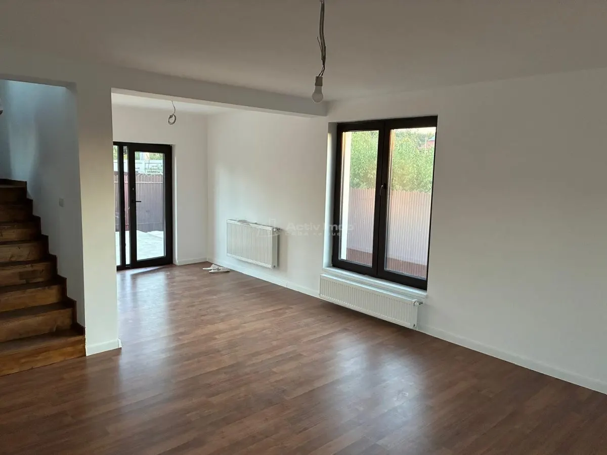 Villa Independiente, Samurcasi Buftea – 4 Dormitorios, 3 Baños, 160m² – 477m² Terreno - foto 9