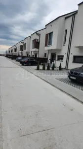 Villa Dúplex Moderna - Tunari - 4 Dormitorios - 3 Baños - 120m² - 180m² Terreno - foto 11