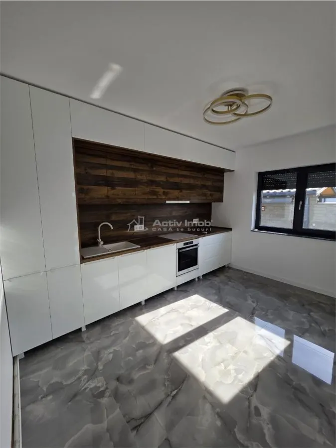 Villa – 3 Dormitorios – Cristian - foto 1