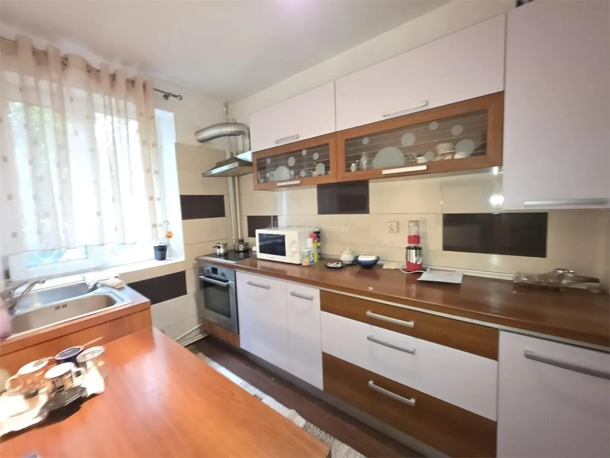 2 camere, PARTER decomandat, 50 mp, zona Crâng-Balcescu - foto 3