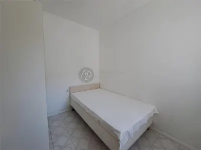 Maison Indépendante à Louer à Oradea – 350 EUR/Mois - foto 3