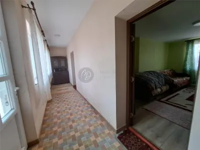Maison Solide en Briques avec Terrain Généreux à Episcopia - foto 3