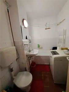 Appartement Ultra-Central, Marghita - foto 12