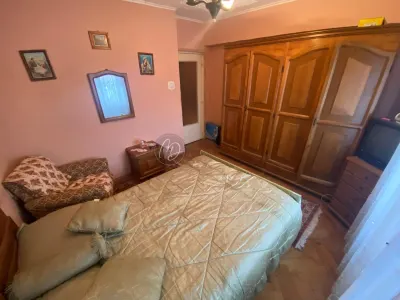 Appartement à Vendre à Marghita, Deuxième Étage – 67 m² - foto 5