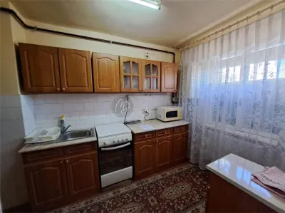 Appartement à Vendre à Marghita, Deuxième Étage – 67 m² - foto 8