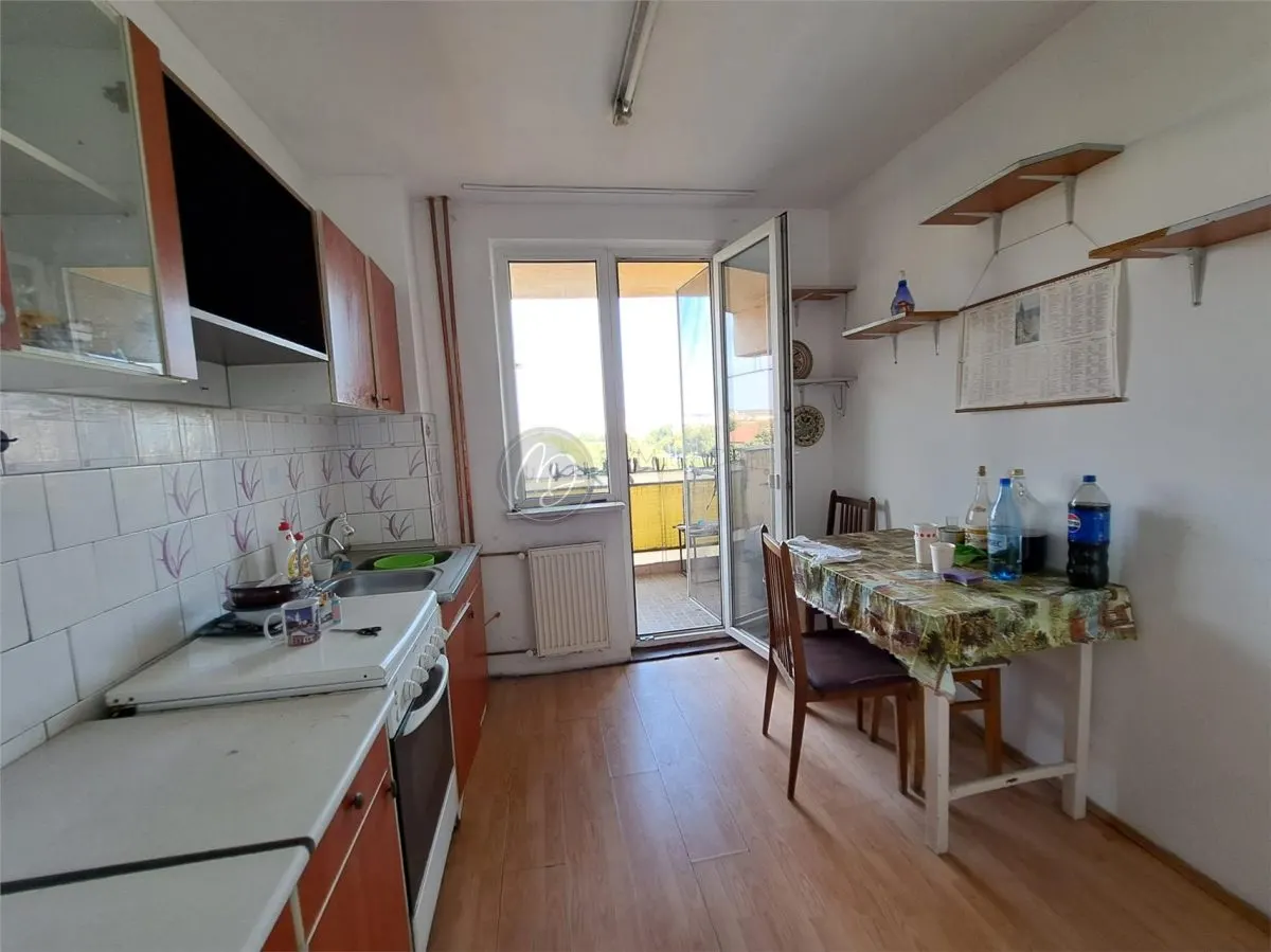 Appartement 3 Chambres, Strada Podului, Oradea - foto 1