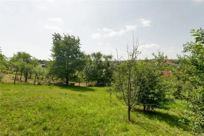 Villa Neuve avec Terrain Généreux, Oradea - foto 12