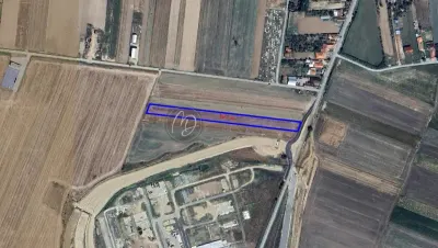 Terrain Généreux à Chiribis, Adjacent à l'Autoroute - foto 2