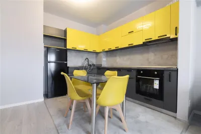 MDI Rental: Grand Hill Apartment, Oradea - foto 2