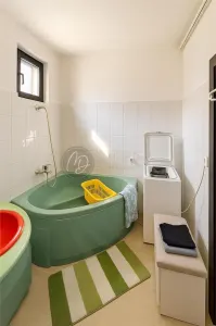 MDI casa cu spatiu comercial in Marghita - foto 13